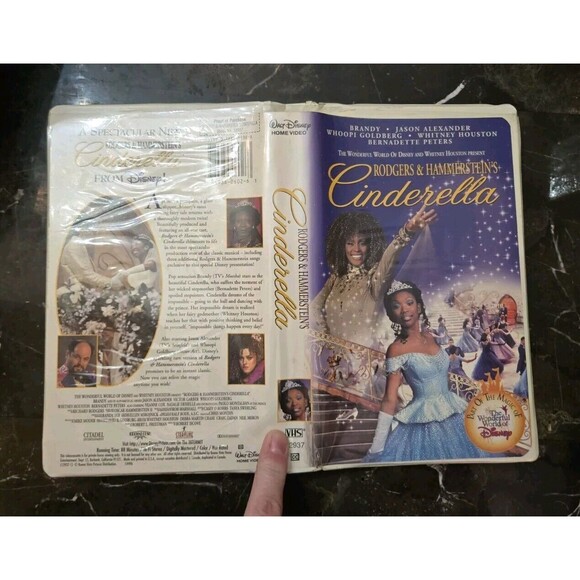 Rodgers & Hammerstein's Cinderella VHS, 1997, Clam Shell Brandy Whitney Houston - Picture 10 of 16
